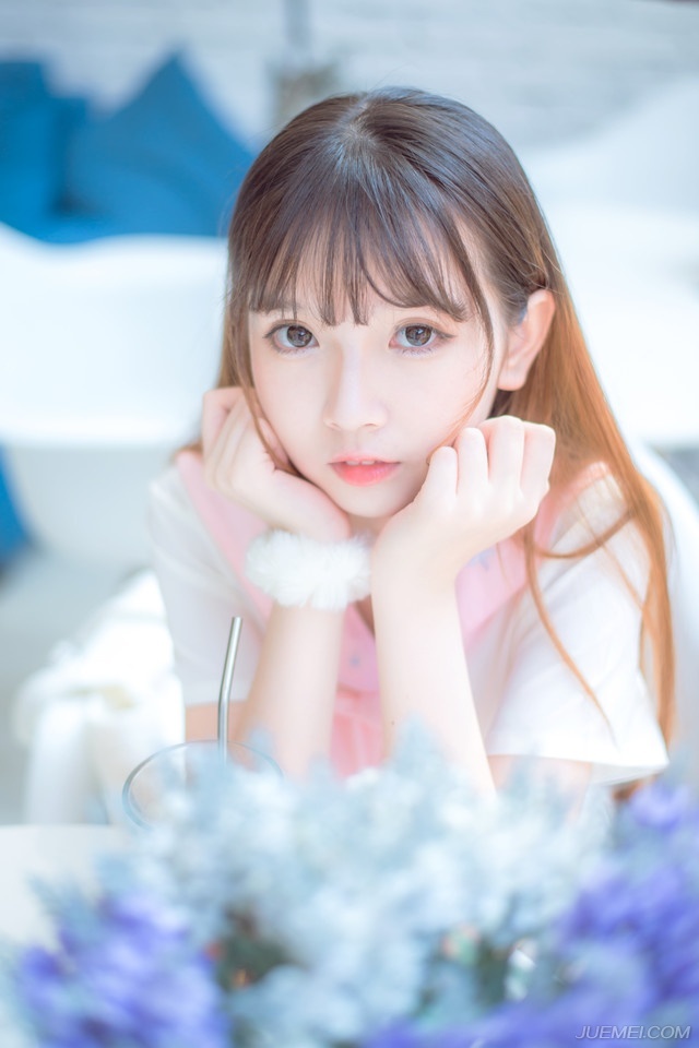 等曹操得到这里的消息，恐怕要明天了，虽然不是什么高明的计策，但总能给双方添点恶心，也将视线从主人身上移开。